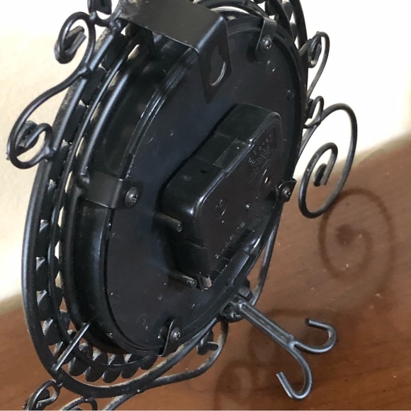 Quartz clock - Picture 12 of 12